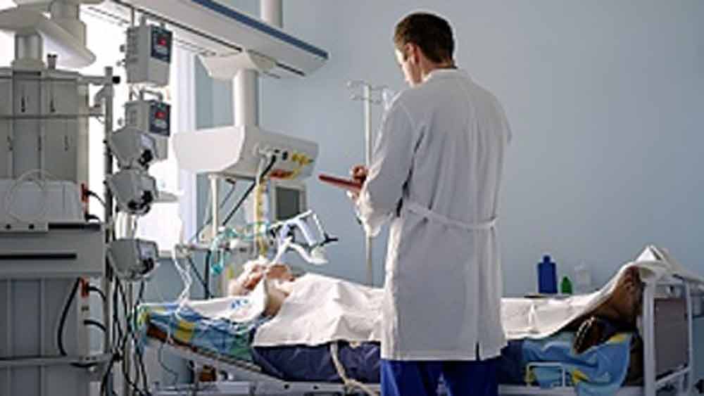 পরিবার-পরিজনদের নতুন করে চিনতে হয়েছিল তাঁকে। তাঁর সামনে তখন নতুন বিশ্ব। সব কিছুই যেন বদলে গিয়েছিল।