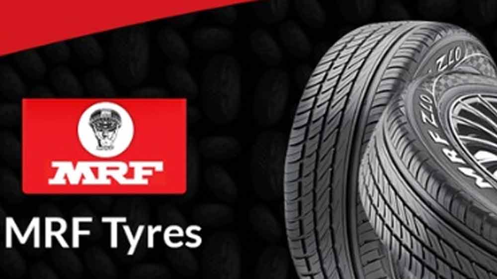 খুব কম দামে এমআরএফ-এর ২০ হাজার শেয়ার কিনেছিলেন তিনি। কিন্তু শেয়ারের কাগজপত্র কোথায় রেখেছিলেন মনে করতে পারছিলেন না।