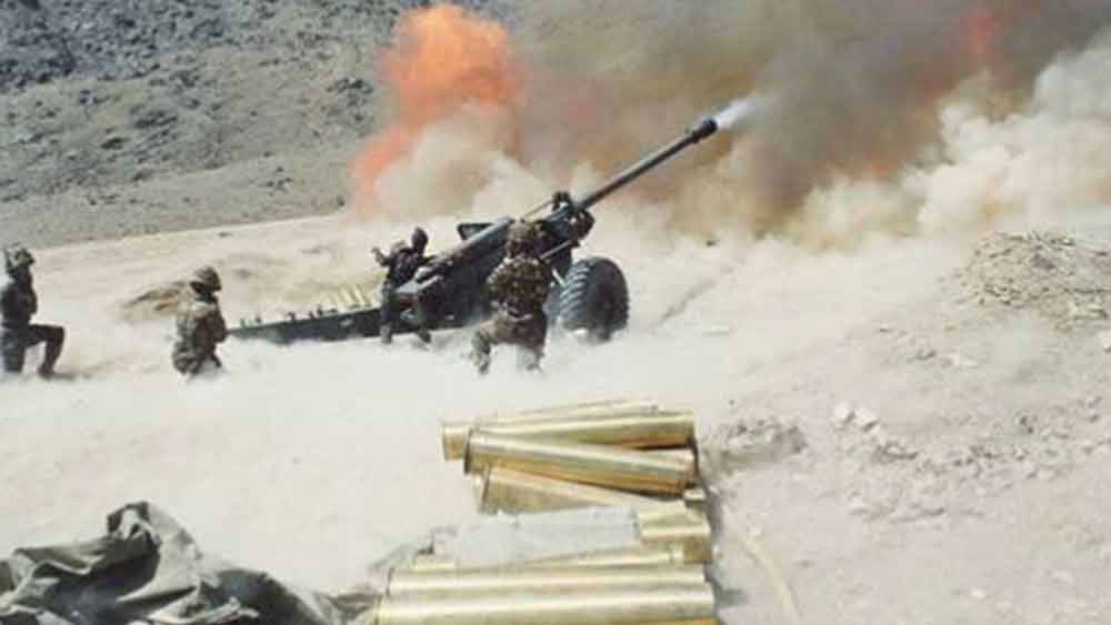 সামনে থেকে নেতৃত্ব দিচ্ছিলেন মোহন। তাঁদের মুহূর্মুহু গোলাবর্ষণে ছত্রভঙ্গ হয়ে যায় পাক হানাদাররা। সেই সুযোগে সান্ডো টপ দখলমুক্ত করেন মোহনরা। কিন্তু তত ক্ষণে শত্রুপক্ষের একটা গুলি প্রাণ কেড়ে নেয় তাঁর। তাঁকে মরণোত্তর ‘বীর চক্র’ দেওয়া হয়।