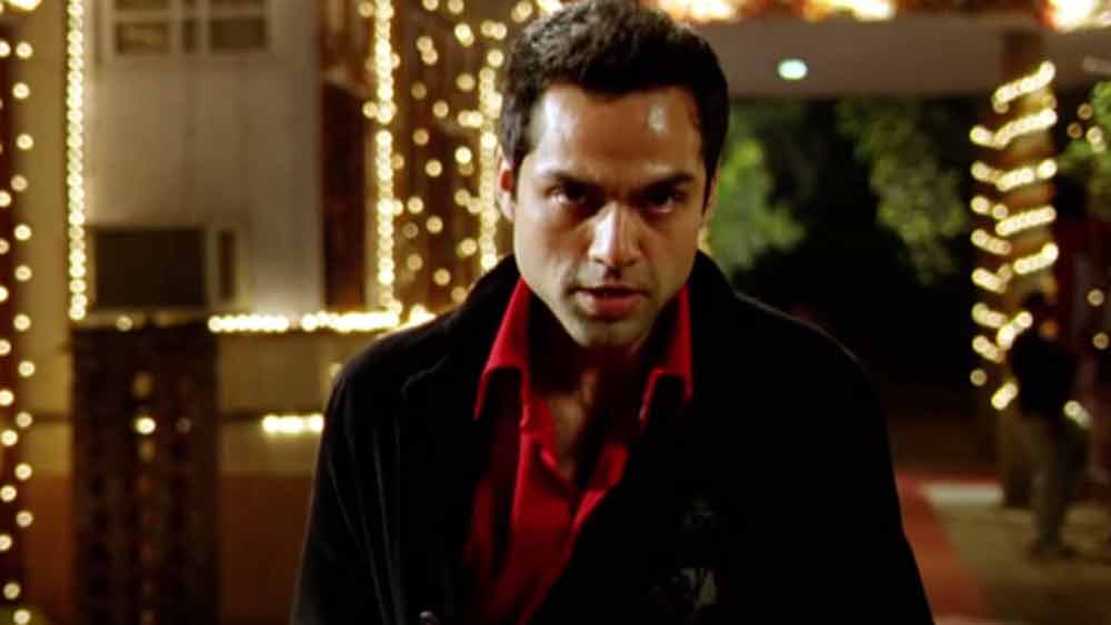 অভয় আসলে সব সময়ই ভিন্ন ঘরানার ছবি করতে চেয়েছিলেন। তিনি যে সময়ে ইন্ডাস্ট্রিতে এসেছিলেন সেই সময়ে ওই ধরনের ছবি সে ভাবে পছন্দ করতেন না দর্শক।