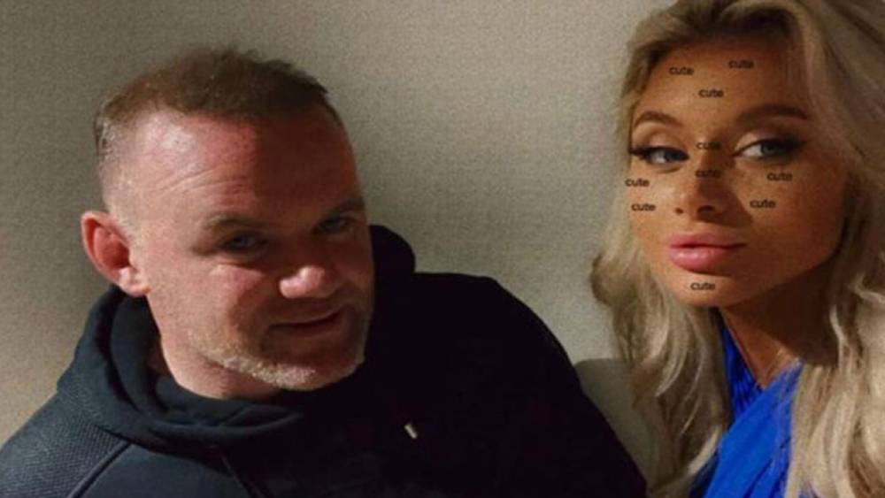 রুনির এই ছবিতেই শুরু হয়েছে বিতর্ক 