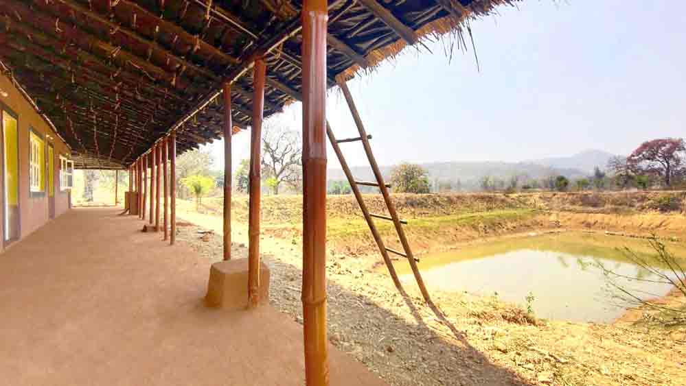 বেলপাহাড়ির জঙ্গল-পাহাড় এলাকাতেই তৈরি হচ্ছে হোম স্টে।