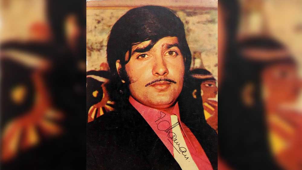 অনিল পড়াশোনা করেছেন সেন্ট ফ্রান্সিস জেভিয়ার্স স্কুলে। ক্রাইস্ট চার্চ কলেজ থেকে স্নাতক হন। কলেজে পড়ার সময় থেকেই তাঁর ব্যক্তিত্ব এবং চেহারা নিয়ে প্রশংসা পেতেন অনিল। তখনই ঠিক করেছিলেন অভিনেতা হবেন।