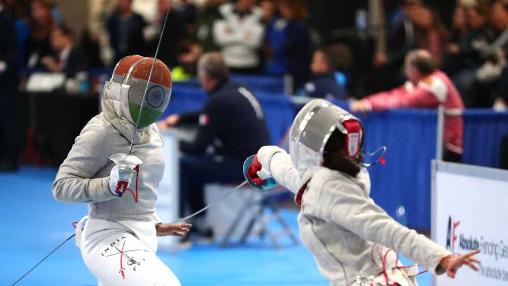 পরের ম্যাচেই মুখোমুখি হন বিশ্বের তিন নম্বর ফেন্সারের। ফ্রান্সের মেনন ব্রুনেটের বিরুদ্ধে লড়াই যে সহজ হবে না তা জানাই ছিল। তবুও অঘটনের আশায় ছিল ভারত।