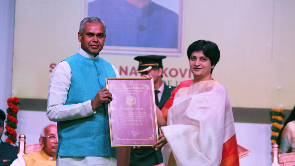 মুখ্যমন্ত্রীর ওই মন্তব্যের জবাব সর্বসমক্ষেই দেন সনিয়া। ২০১৩ সালে তখন তিনি বেঙ্গালুরুর দক্ষিণ শাখার ডেপুটি কমিশনার। বেঙ্গালুরুর ইতিহাসে তিনিই দ্বিতীয় মহিলা পুলিশকর্তা, যাঁকে এই দায়িত্ব দেওয়া হয়েছিল।