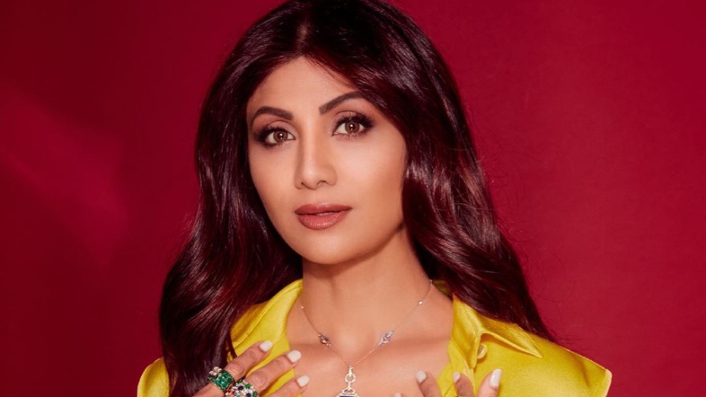 ১৯৯৩-এর ‘বাজিগর’ ছবিতে আত্মপ্রকাশ হয়েছিল শিল্পা শেট্টির। তারপর একের পর এক ছবি করে গিয়েছেন। ১৪ বছর পর ফের প্রত্যাবর্তন ঘটেছে তাঁর।