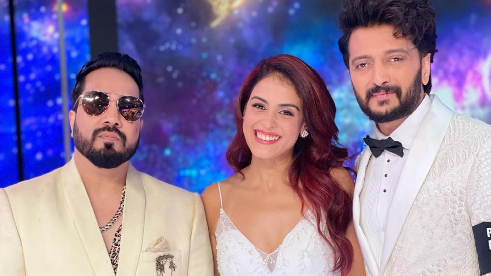 তিনি তখন তবলাবাদক। বাবা বিহারের পটনা সাহিব গুরুদ্বারে কীর্তন করতেন। তবলা বাজিয়ে বাবার সঙ্গে সঙ্গত করতেন তিনি।