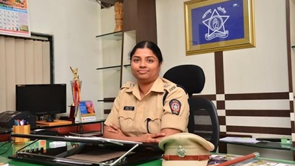 ২০০৫ ব্যাচের আইপিএস শারদা। এখন  সিবিআইয়ের ব্যাঙ্ক প্রতারণা সংক্রান্ত তদন্ত বিভাগের প্রধান তিনি।