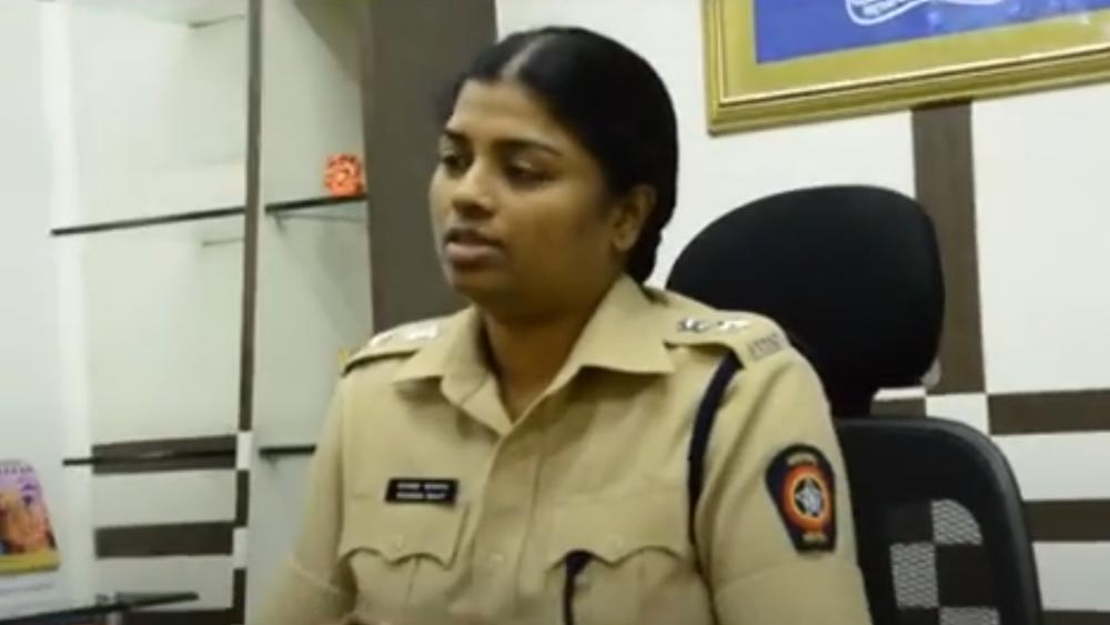 পুলিশ মহলে প্রশংসিত শারদার পেশাদার মনোভাবও। মহারাষ্ট্রের পালঘর, মুম্বই, নাগপুর, মীরা রোড, কোলাপুর এবং নন্দুরবারে মোতায়েন ছিলেন তিনি। যেখানেই কাজ করেছেন সেখানেই নিজের ছাপ রেখে গিয়েছেন শারদা।