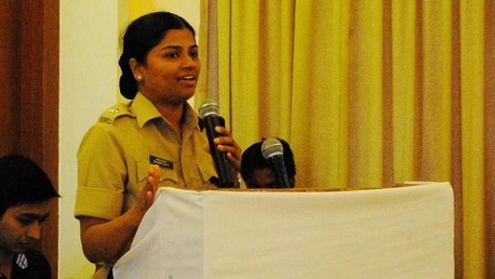 শারদা যদি মেহুলকে দেশে ফেরাতে পারেন, তবে সেটি তাঁর কেরিয়ারের একটি উল্লেখযোগ্য মাইলফলক হয়ে থাকবে।