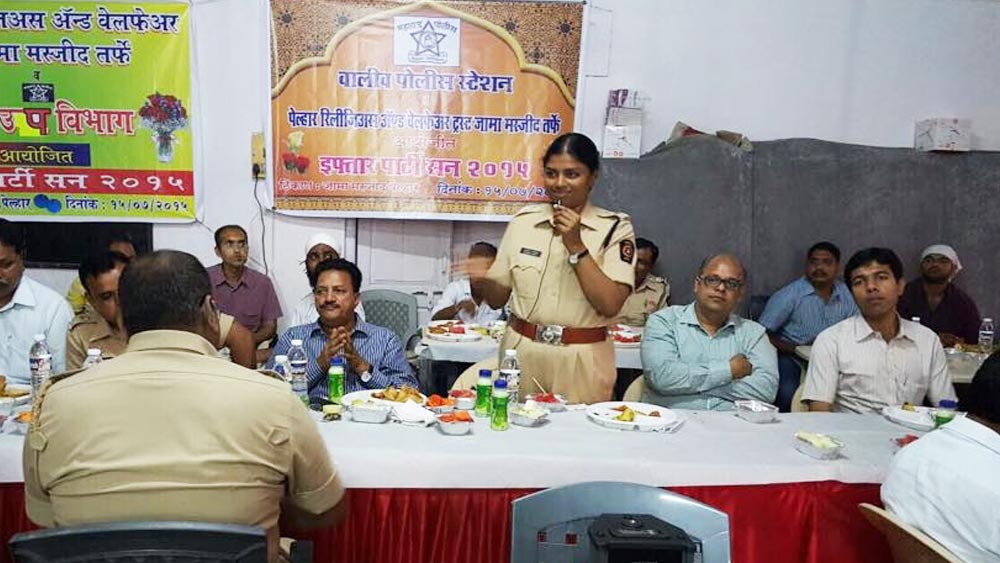 কর্মসূত্রে যেখানেই থেকেছেন, তাঁর কাজ প্রশংসা পেয়েছে সব মহলে।