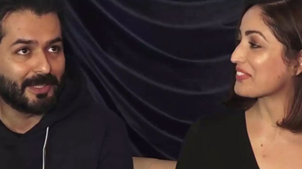 খবর প্রকাশ্যে আসতেই বলিউড এবং দক্ষিণী ছবির বিশিষ্টরা আন্তরিক শুভেচ্ছা জানিয়েছেন নবদম্পতিকে। সেই তালিকায় আছেন বিক্রান্ত মেসি, ভূমি পেডনেকরের মতো তারকারা।