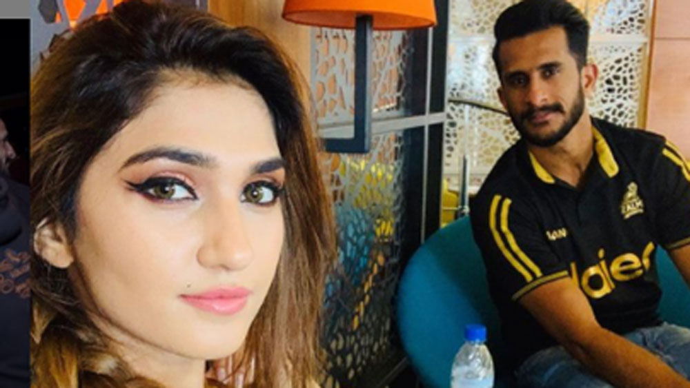 সামিয়ার নিরীহ মন ছুঁয়ে গিয়েছিল হাসানকে। তাঁদের প্রথম দিন থেকেই বন্ধুত্ব হয়ে যায়। ক্রমে মিশুকে এবং যত্নশীল হাসানকে ভাল লেগে যায় সামিয়ার।