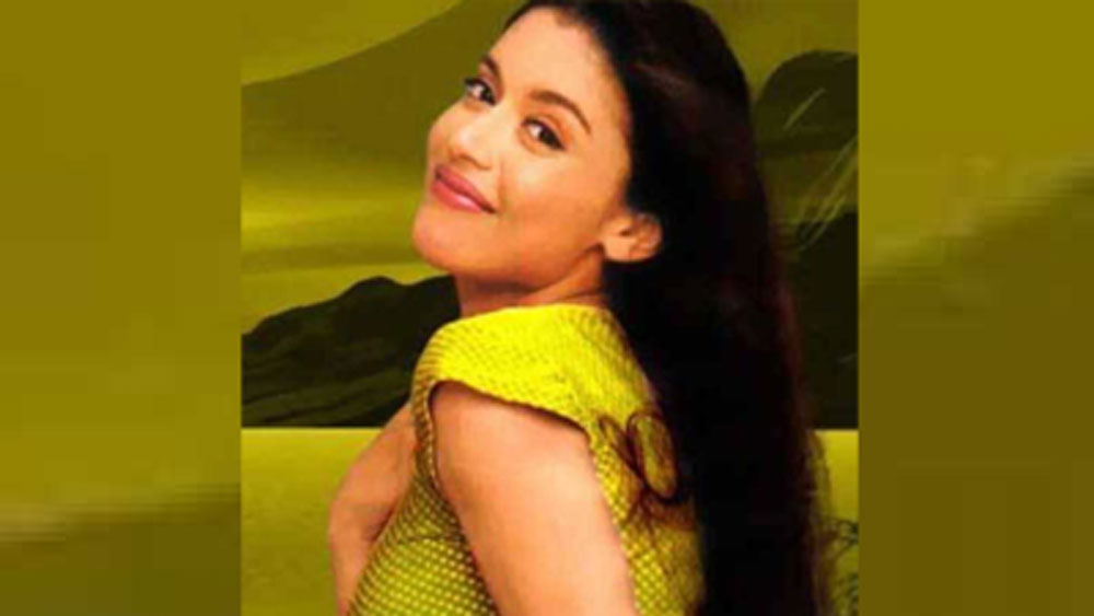 তাঁর প্রকৃত নাম শাবানা রাজা। ১৯৭৫ সালে মহারাষ্ট্রের সোলাপুরে এক অভিজাত মুসলিম পরিবারে জন্ম। তিনি একাধারে অভিনেত্রী এবং প্রযোজক। তবে ইন্ডাস্ট্রির কাছে তিনি নেহা হিসাবে পরিচিতি পান প্রথমে।