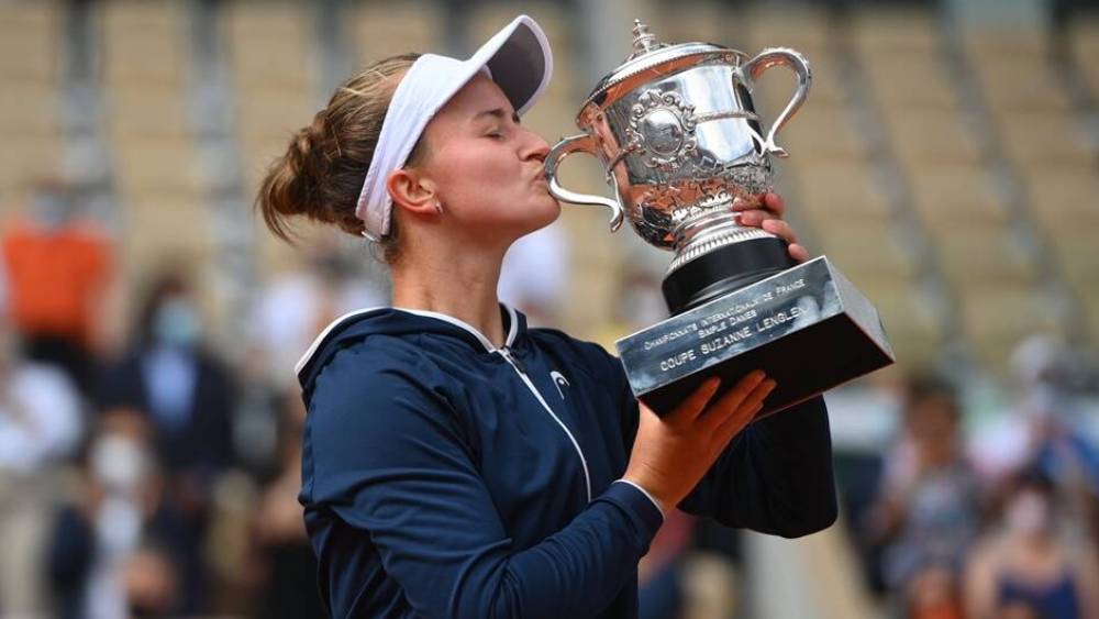 ক্রেইসিকোভা অবশ্য এ সব নিয়ে ভাবতে রাজি নন, বরং সাফল্য তারিয়ে তারিয়ে উপভোগ করছেন তিনি।