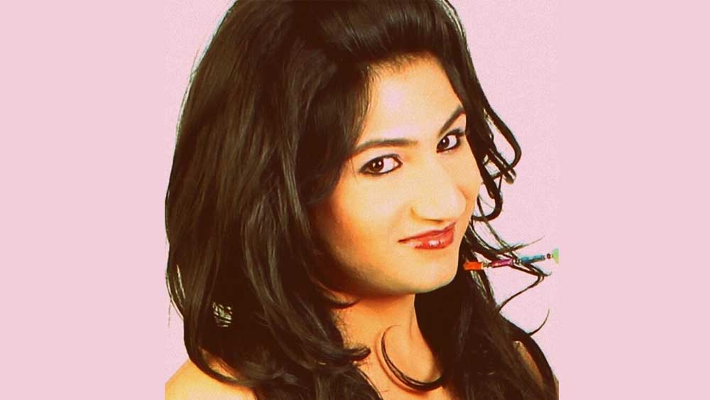 এই ভাবনা থেকেই যৌনকর্মীদের নিয়ে সামাজিক ধ্যানধারণা বদলানোর একটি প্রচার পরিকল্পনাও শুরু করেছেন তিনি। জানিয়েছেন, ‘‘যৌনকর্মীরা অনেক ক্ষেত্রেই হিংসা, অপমানজনক ব্যবহারের শিকার হয়ে থাকেন। আমার লক্ষ্য, সমাজকে ওঁদের শ্রদ্ধা করতে শেখানো।’’