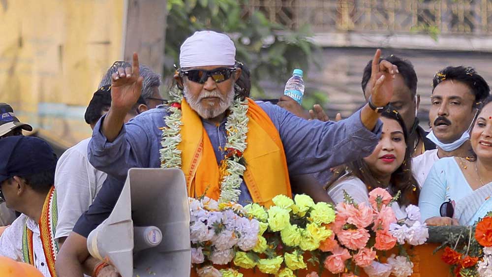 ঠিক কী কী সংলাপ বলেছিলেন মিঠুন বাংলায় ভোটের প্রচারে? এক নজরে দেখে নেওয়া যাক।