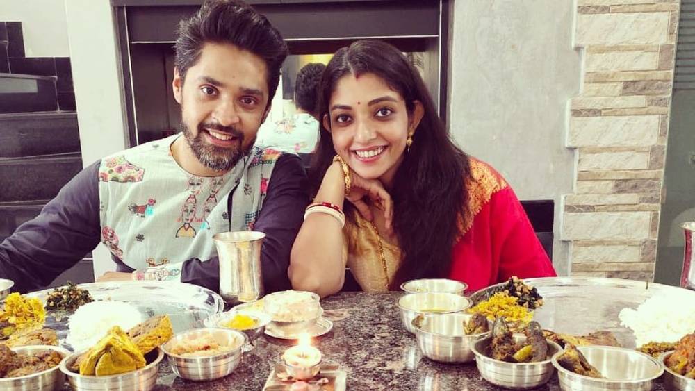Jamaishashthi Special: Gourab Chatterjee enjoying his first jamaishashthi after marrying Devlina kumar dgtl