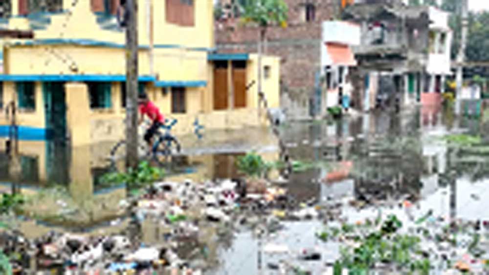 জলমগ্ন ব্যান্ডেলের কেওটা অঞ্চল। 