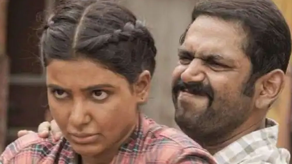 তখনও অভিনয়কে নিজের পেশা হিসাবে গুরুত্ব দেওয়ার কথা নতুন করে ভাবতে শুরু করেননি। ‘স্নামডগ মিলিয়নিয়র’-এ একটি ছোট চরিত্র ছিল তাঁর। তিনি জানতেন না যে এই ছবিই পরে অস্কার পাবে। যদিও ‘স্নামডগ মিলিয়নিয়র’ তাঁকে আলাদা কোনও পরিচিতি দেয়নি।