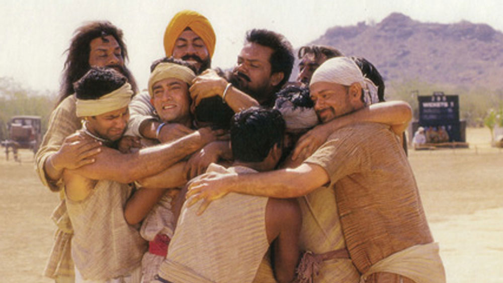 ২০০২ সালে অস্কারের জন্য সবচেয়ে ভাল বিদেশি ছবি বিভাগে মনোনীতও হয়েছিল ‘লগান’। ২০ বছর আগে এ ছবির জন্য আমির খানেরা কত পারিশ্রমিক পেয়েছিলেন জানেন?