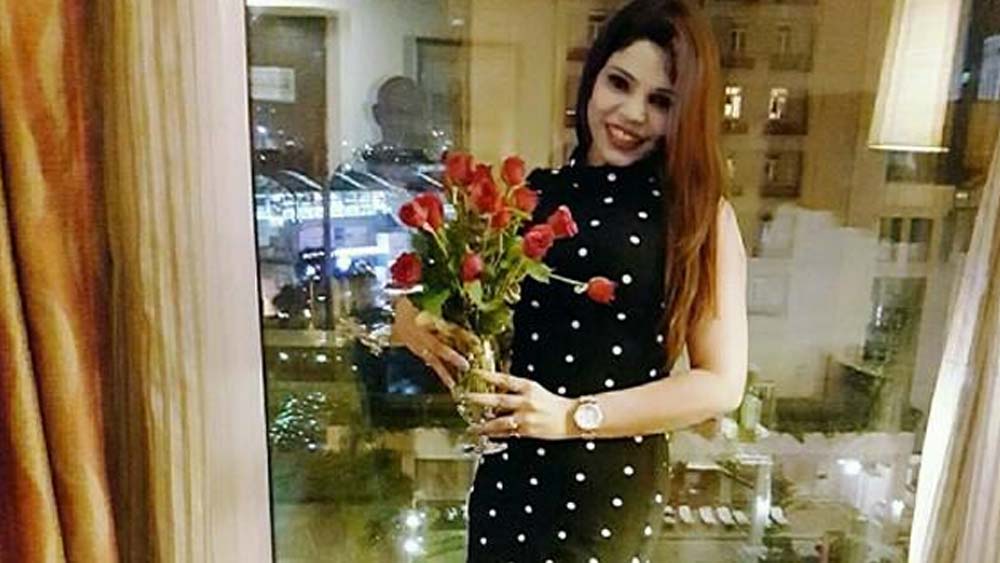 পড়াশোনার পাঠ চুকিয়ে তাই অভিনয় শিখতে দিল্লি চলে আসেন তিনি। তাঁর জীবনের মোড় ঘুরতে শুরু করে দিল্লি থেকেই।