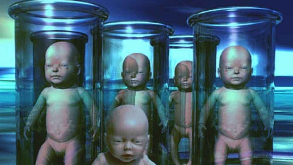 ওই মঞ্চে সেরগেই সরাসরি মানুষের ক্লোন বানানোর উল্লেখ না করলেও বিজ্ঞানীরা বুঝেছিলেন আদপে তা-ই বলতে চাইছেন উনি।