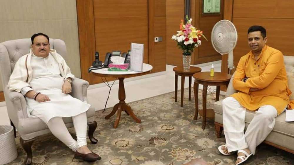 মঙ্গলবার দিল্লিতে নড্ডার বাসভবনে সৌমিত্র।