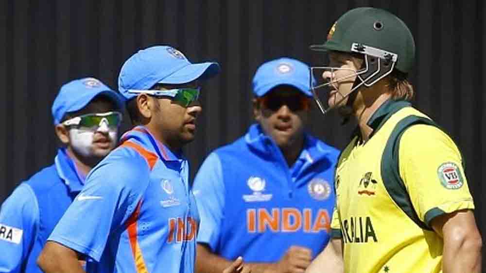 ২০১৫ সালের বিশ্বকাপ। সে বারে হারতে হয় সেমিফাইনালে। অস্ট্রেলিয়ার বিরুদ্ধে হারতে হয় ভারতকে। স্টিভ স্মিথের শতরানে ভর করে ৩২৮ রান করে অস্ট্রেলিয়া। রান তাড়া করতে নেমে মাত্র ২৩৩ রানেই শেষ হয়ে যায় ভারতের ইনিংস।