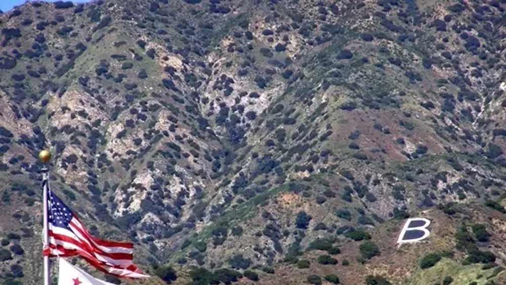 ঠিক কবে পাহাড়ের গায়ে এই ‘বি’ তৈরি করা হয়েছিল এবং এটি তৈরি করার উদ্দেশ্যই বা কী ছিল?