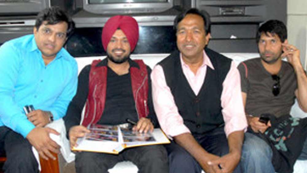 অস্ত্রোপচার সফল হয়। কিন্তু কোনও এক অজ্ঞাত কারণে বিবেকের শারীরিক অবস্থার অবনতি হতে শুরু করে।