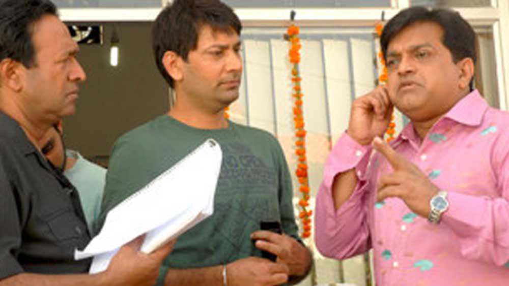 কিন্তু রোগা হওয়ার তাগিদে বিবেক সেই তথ্য সম্পূর্ণ গোপন করে গিয়েছিলেন। এমনকি ওষুধও খাওয়াও বন্ধ করে দিয়েছিলেন। এত বড় অস্ত্রোপচারের ধকল নিতে পারেনি তাঁর শরীর। অকালেই মারা যান তিনি।