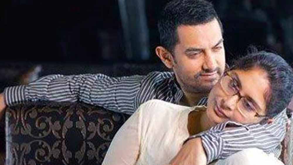 কিরণ তাঁর দায়িত্ব যথাযথ পালন করেছিলেন। কিরণের কাজ ভাল লেগেছিল পরিচালক আশুতোষের। ভাল লেগেছিল আমির খানেরও। এই ছবির সঙ্গে আমিরের তত্কালীন স্ত্রী রিনাও যুক্ত ছিলেন। কিরণকে পছন্দ করেছিলেন তিনিও।