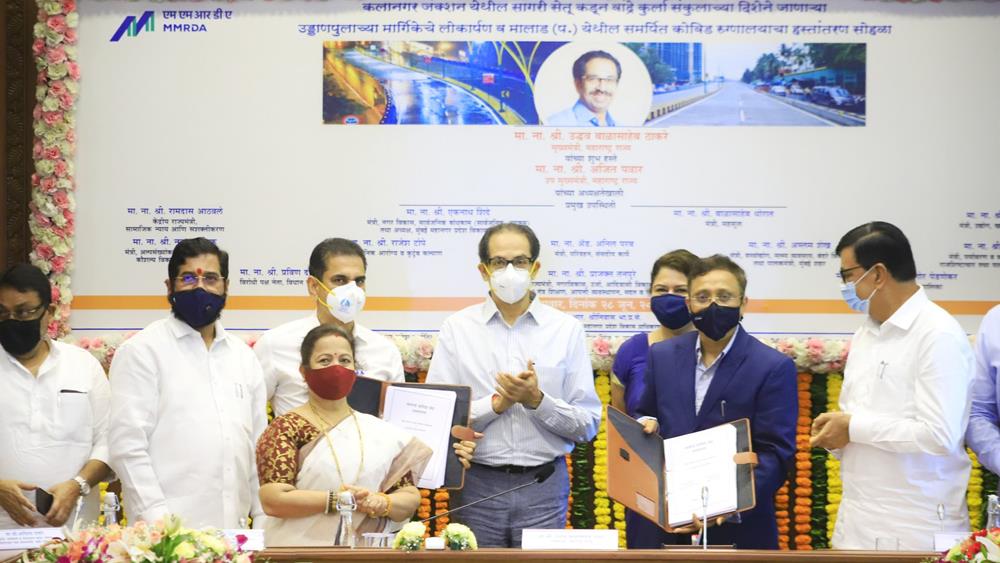 হাসপাতালের উদ্বোধনে মহারাষ্ট্রের মুখ্যমন্ত্রী।