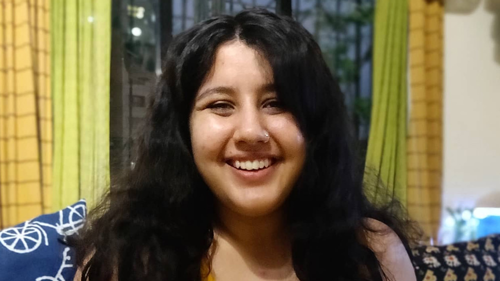 কিন্তু ঝনকের আক্ষেপ, অনেক অর্থ তো দূর অস্ত্। তাঁর কোনও উপার্জনই নেই এখন। আর বিয়ে করে সংসারী হওয়াও হয়ে ওঠেনি।