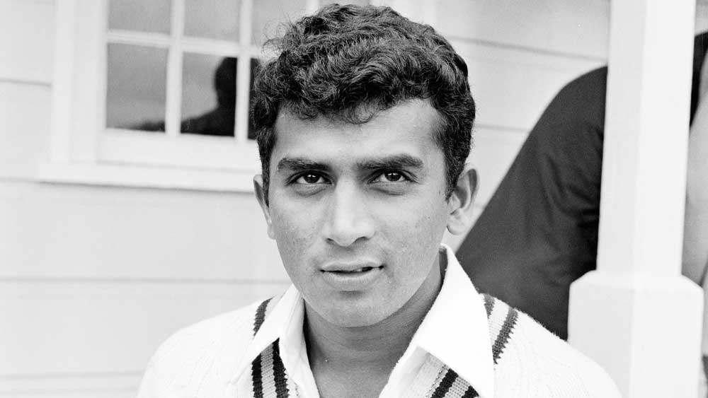 কিংবদন্তি: ১৯৭১ সালে টেস্ট অভিষেকের পরে গাওস্কর। ফাইল চিত্র