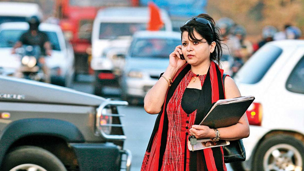 অর্থের স্বনির্ভরতা কি দিতে পারে সামাজিক স্বনির্ভরতার অধীকার?