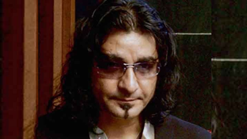 ২০১০ সালে হৃদ্‌রোগে আক্রান্ত হয়ে মাত্র ৪৭ বছর বয়সে মারা যান নির্মল। তাঁর মৃত্যুর ১০ বছর পর জানা যায়, সুশান্ত সিংহ রাজপুতের মতো তাঁর কেরিয়ারও নষ্ট করে দেওয়ার ষড়যন্ত্র হয়েছিল। সুশান্তের মৃত্যুর খবর সামনে আসার পরই নির্মলের মৃত্যুকে কেন্দ্র করে কাটাছেঁড়া শুরু হয়েছিল। তখনই এ সব জানা যায়।