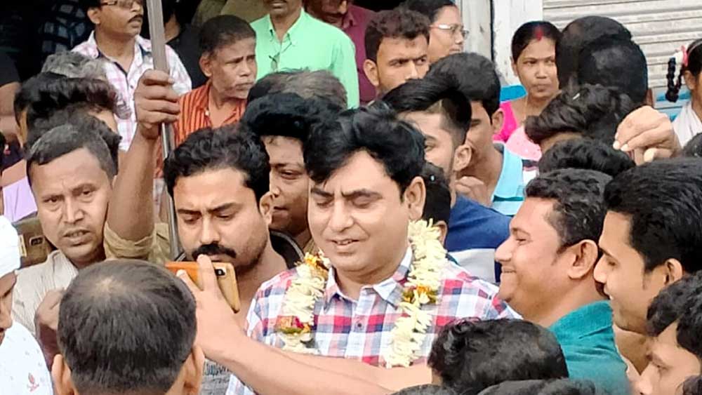 TMC leader Kaizer Ahmed returns Bhangar from jail 