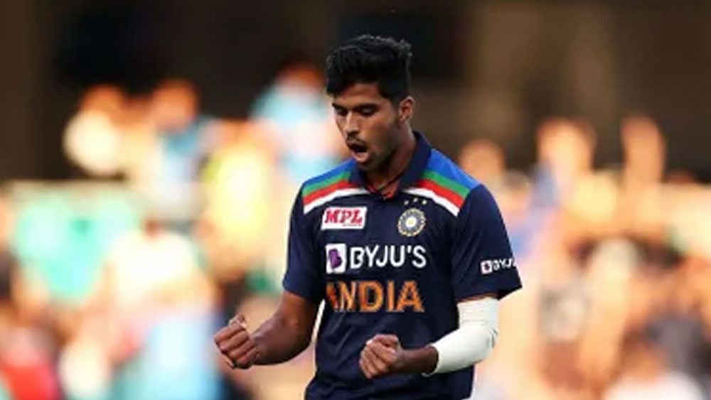 ওয়াশিংটন সুন্দর: ব্যাটে, বলে পারদর্শী এই অলরাউন্ডারকে ভারত যেন নতুন ভাবে চিনল। ইংল্যান্ডের বিরুদ্ধে টেস্ট ক্রিকেটে বল হাতে তাঁকে খুব বেশি প্রয়োজন হয়নি। তবু দল থেকে বাদ দেওয়া যায়নি ব্যাটিংয়ের জন্য। টি২০-তেও তাঁর সামনে সুযোগ আসতেই পারে।