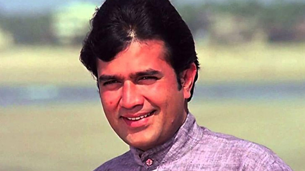 রাজেশ খন্না ছিলেন ইন্ডাস্ট্রির প্রথম সুপারস্টার। স্টারডম আসলে কী সেটা রাজেশ খুব কাছ থেকে দেখেছিলেন।