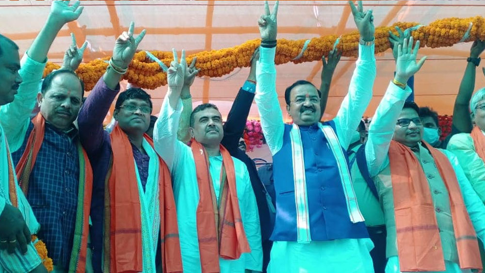 সেই হিসেব বলছে, এখন তাঁর স্থাবর ও অস্থাবর সম্পত্তির মোট মূল্য ৯০ লাখ ৬ হাজার ১৪৯ টাকা ৩২ পয়সা।