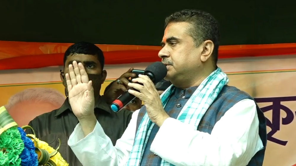 ২০১৯-২০২০ আর্থিক বছরে শুভেন্দু আয় করেছেন ১১ লাখ ১৫ হাজার ৭১৫ টাকা।