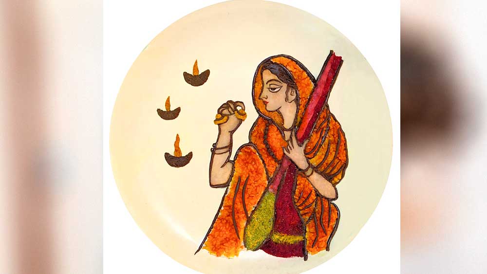 কেশরভোগে মীরাবাই।