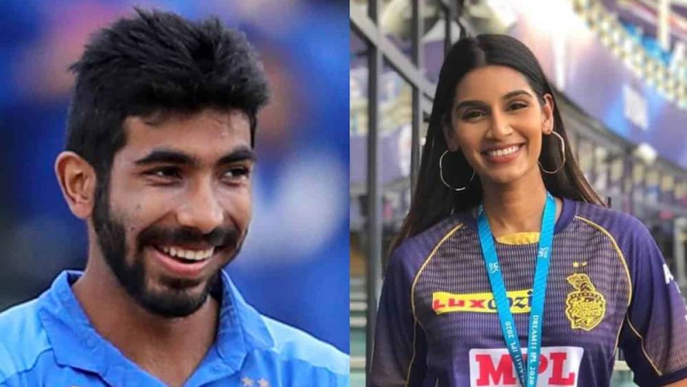 সঞ্জনার সঙ্গে কবে প্রথম আলাপ হয়েছিল বুমরার? অনেকে বলেছেন, বছর কয়েক আগে বিসিসিআইয়ের বাৎসরিক একটি অনুষ্ঠানে দু’জনের প্রথম দেখা। আর সেই থেকেই নাকি মন দেওয়া নেওয়ার শুরু। তবে গোটাটাই ছিল আড়ালে।