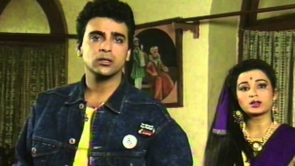 ভয়েস ওভার আর্টিস্ট বা বাচিক শিল্পী হিসেবে জনপ্রিয় হলেন সাহিল। উপার্জনের অর্থে শুরু করলেন ইভেন্ট ম্যানেজমেন্ট সংস্থা। এখন তাঁর সংস্থা মিউজিক ভিডিয়ো, বিয়ের অনুষ্ঠানের পাশাপাশি কর্পোরেট বিভিন্ন সংস্থার হয়েও কাজ করে। সঙ্গে চলছে লেখালেখির পর্বও।