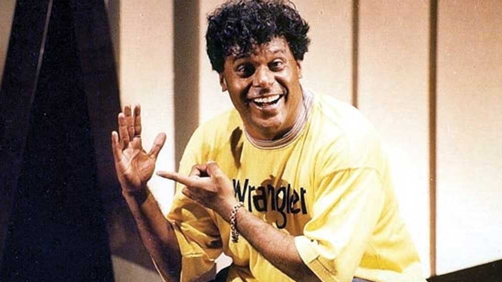 ১৯৯৯ থেকে ২০১৫ পর্যন্ত আশিস ব্যস্ত ছিলেন দক্ষিণের ইন্ডাস্ট্রিতে। সে সময় বলিউডে অনেক নতুন চরিত্রাভিনেতা উঠে এসেছিলেন। নওয়াজুদ্দিন সিদ্দিকি, পঙ্কজ ত্রিপাঠী তাঁদের মধ্যে ছিলেন অন্যতম। নতুন ধরনের ছবি হচ্ছে দেখে আশিস আবার ফিরে আসতে চান বলিউডে। কিন্তু এ বার আর আগের মতো পরিস্থিতি ছিল না। আশিসের অভিযোগ, তিনি দক্ষিণের ছবিতে চলে যাওয়ার পরে বলিউড আর সে ভাবে ডাকেনি তাঁকে।