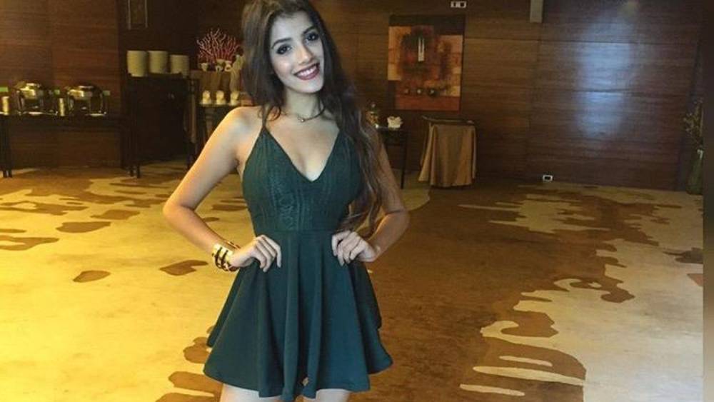 নেটমাধ্যমে জনপ্রিয় অদিতির আপাতত অভিনয়ের ইচ্ছে নেই। তবে যদি ভবিষ্যতে সুযোগ পান, তিনি নারীকেন্দ্রিক কোনও ছবিতে অভিনয় করতে রাজি।