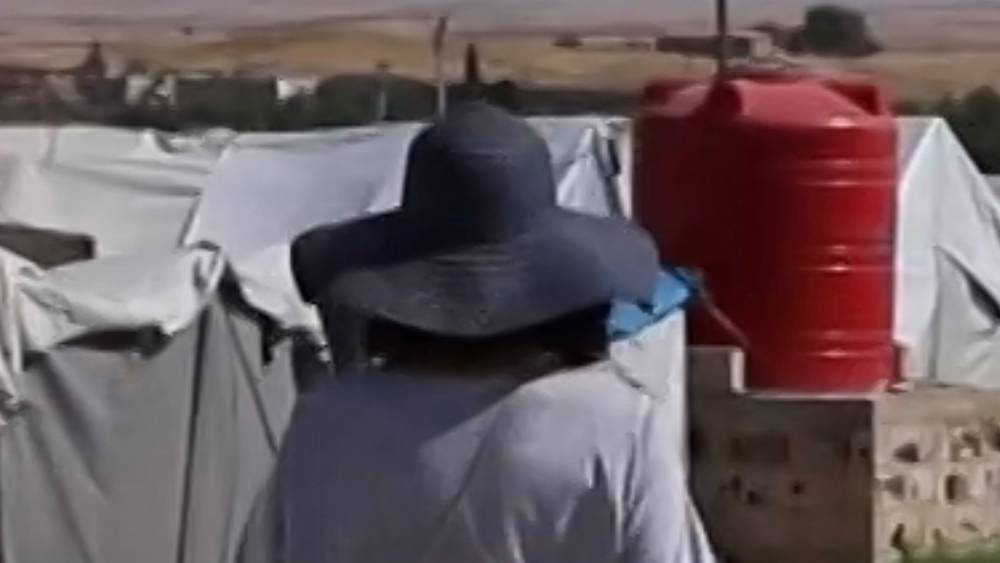 সিরিয়ায় পৌঁছবার কিছু দিনের মধ্যেই বিয়ে করে নিয়েছিলেন তিনি। পাত্র ছিলেন যুবক ইয়াগো রিয়েডজিক। ওলন্দাজ বংশোদ্ভূত এই যুবক ছিলেন ধর্মান্তরিত।