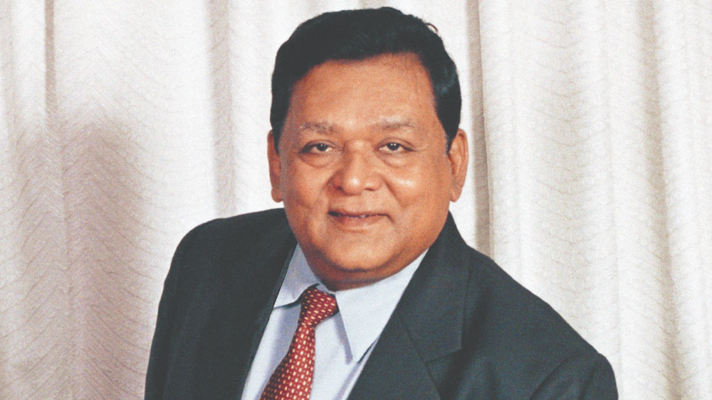 লারসেন অ্যান্ড টুব্রো লিমিটেড-এর চেয়ারম্যান অনিল মণিভাই লায়েক ৭৬ কোটি টাকা দান করেছেন স্বাস্থ্যকর্মীদের কল্যাণ প্রকল্পে। বজাজ গোষ্ঠীর প্রধান রাহুল বজাজ ২২ কোটি টাকা দান করেছেন জীবিকার সুযোগ বৃদ্ধির প্রকল্পে।